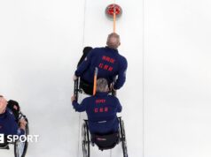 Paraolimpíadas de inverno de 2026: Grã-Bretanha cai para a quarta derrota consecutiva em evento de equipes mistas de curling em cadeira de rodas