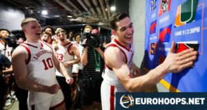 Sugris: Jogou bem e colocou o adesivo do Louisville no número 8 do ACC.