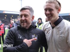 Os times de classificação inferior deveriam sempre jogar em casa na Copa da Inglaterra?