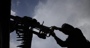 Trump quer que o Irão se renda. WP: ‘A Rússia apoia o Pasdaran’. Um míssil italiano em direção a Chipre – África