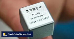 Por que pequenos relógios atômicos podem ser a chave para drones baratos produzidos em massa na China