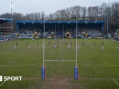 Halifax Panthers: O clube do campeonato recupera a adesão à RFL após a liquidação.