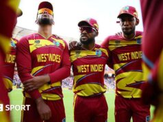 As Índias Ocidentais reservaram voos comerciais para casa após a Copa do Mundo T20 na Índia, após uma espera “dolorosa” depois que a ICC atrasou os voos fretados.