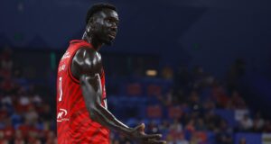 O Perth Wildcats caiu nas finais da NBL com uma derrota de 14 pontos para o Sydney Kings no segundo jogo das semifinais.