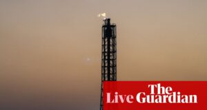 Os temores de estagflação aumentam à medida que a escalada da guerra no Irã aumenta novamente os preços do petróleo – negócios ao vivo | Negócios