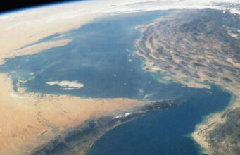 Como o fechamento do Estreito de Ormuz afetará a Espanha?