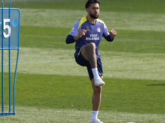 Nico Gonzalez abre caminho na lateral