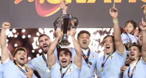 A Inglaterra marcou um try no último minuto e conseguiu virar a partida com uma finalização maluca