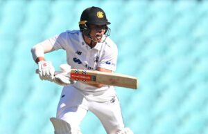 Contas nas cordas enquanto Fanning se aproxima da primeira tonelada da Shield