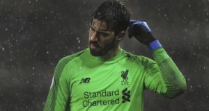 Liverpool anunciou prorrogação de contrato do goleiro Alisson