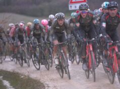 ‘Se você traçar estratégias em Pogačar, você perderá’ – dicas e táticas de Thomas De Gendt para Strade Bianche, inclusive quando pneus leves de cascalho podem ajudá-lo.