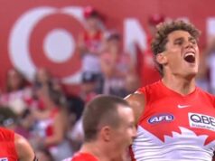 Swans cinturão Blues forte confronto no SCG