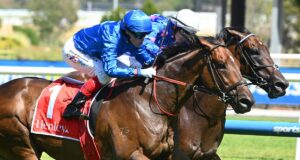 O lendário jogador de golfe Tom Ketten se tornou o primeiro vencedor duplo do All-Star Mile em Flemington no Super Sábado.