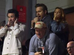 Os proprietários do Wrexham testemunharam a derrota por pouco na FA Cup para o Chelsea em um desempenho dramático.