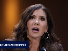 para quebrar Trump diz que Kristy Nome foi demitida do cargo de chefe de segurança interna em meio a turbulências de imigração.