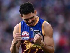 Como Cameron voltou no tempo sob pressão