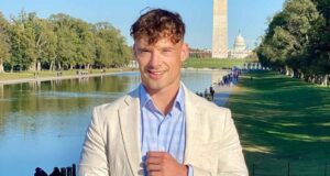 Ex-estrela inferior processa NBCUniversal em US$ 850 milhões