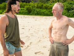 Mike White surpreende