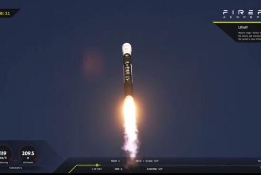 O foguete Alpha da Firefly Aerospace chega à órbita no primeiro lançamento desde acidentes explosivos no ano passado (VÍDEO)