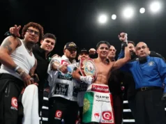 Ficar no centro das atenções: Queimar Emiliano Vargas em um nocaute técnico principal.