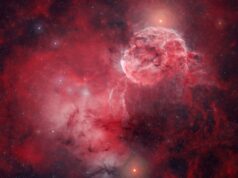 Água-viva ou cérebro? Conte-nos o que você vê nesta bela foto de uma nebulosa profunda