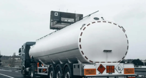 Bahrein emite um alerta para ficar em casa após o incêndio na província de Muharraq