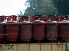 Uttarakhand prioriza fornecimento de GLP para hospitais e escolas em meio a tensões na Ásia Ocidental