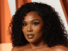 Lizzo para de usar vestidos justos depois de perder peso: fotos