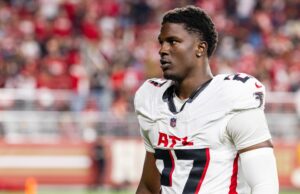 Ricka Jackson diz ao tribunal James Pierce Jr.