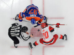 Comprei um ingresso para o show do Connor McDavid e a tempestade começou