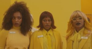 A comédia anticapitalista de botas de Keke Palmer-Riley