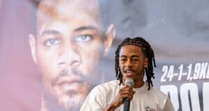 Jordan Roach, um estudante de esportes, está se encaminhando para exames difíceis.