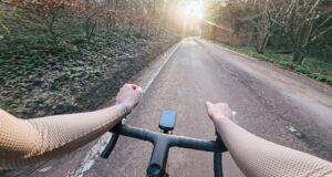 Você quer começar um canal de ciclismo no YouTube como eu? Encontrei o kit de câmera que você procura. e coleções que também devem ser evitadas.