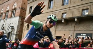 ‘Espero que a Decathlon CMA CGM tenha paciência’ – Sean Kelly rejeita ideia de lançar Paul Seixas Tour de France neste verão