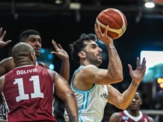 Depois da goleada histórica sobre o Uruguai, Campazzo e Deck mostraram a cara e a Argentina venceu o Panamá