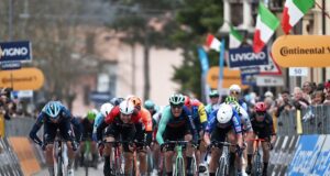 ‘Só há um vencedor’ – Um velocista chamado Tirreno-Adriatico saiu de mãos vazias enquanto a Decathlon-CMA CGM comemora novamente