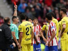Expulsão incomum no Atlético de Madrid x Getafe: o que diz a reportagem sobre o jogador que foi expulso por agarrar os testículos de um rival