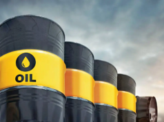 Dow Jones cai mais de 1.000 pontos à medida que os preços do petróleo sobem em meio à guerra no Irã