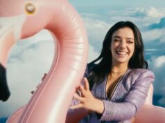 A atriz de IA Tilly Norwood canta sobre reação em videoclipe bizarro