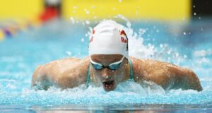 McIntosh Summer Cruises nas preliminares de 200 IM na Pro Series