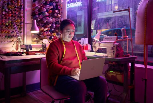 Alguém tentou os hacks de caça ao MacBook Neo e os resultados variaram de pontuações ‘milagrosas’ a ‘completamente inexplicáveis’.