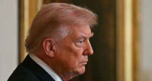 Trump prometeu que a Marinha escoltaria os petroleiros enquanto o Irã assumisse o controle do Estreito de Ormuz