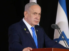 Trump diz que a guerra no Irã pode durar semanas enquanto Netanyahu defende decisão de atacar