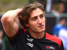 O piloto reserva da Haas, Jack Doohan, abriu com um brutal machado Alpine