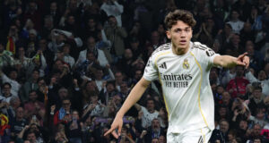 O Bernabeu se despede de pé de Thiago Petrich: a honra que reconhece seu grande jogo