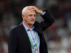 Preocupações de Graham Arnold: o técnico do Iraque espera adiar a partida da Copa do Mundo com o Suriname ou a Bolívia