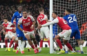Jurriën Timber vence a partida contra o Arsenal no clássico com o Chelsea As preocupações aumentam para o Spurs