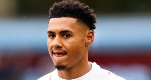 Emery deve estrear no Aston Villa aos 19 anos