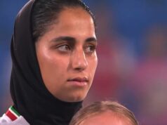 Irã fica em silêncio durante a execução do hino nacional