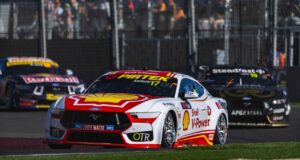 Kostecki venceu e encerrou a sequência de 12 corridas da Chevrolet